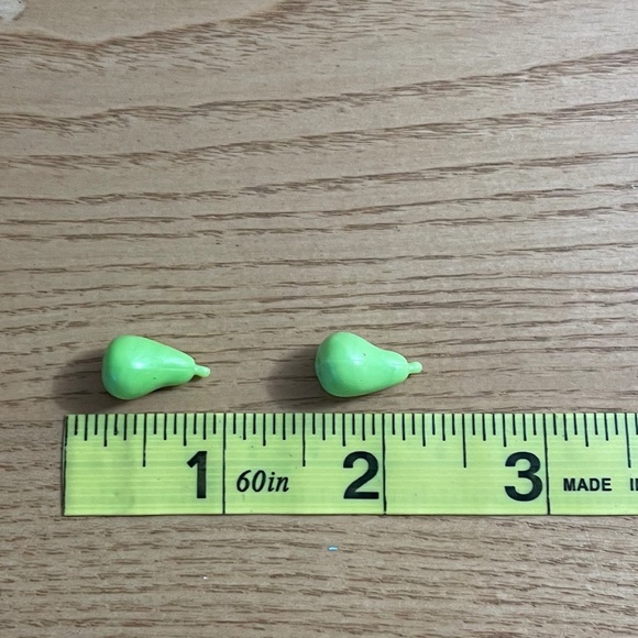 Lil Woodzeez Hopin Farmers Market Replacement Pieces 2 Pears Calico Critters Set - Picture 3 of 3